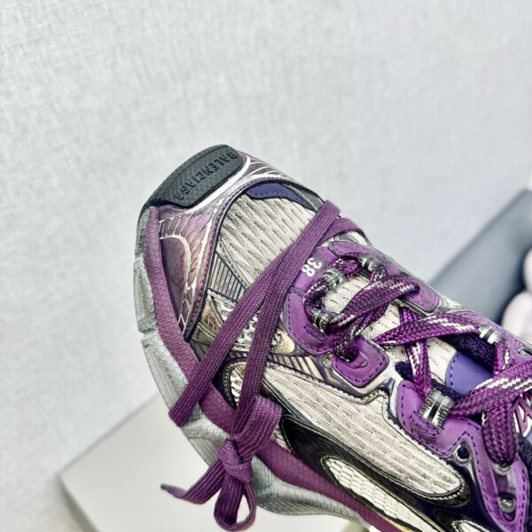 BALENCIAGA Retro Casual Sneakers - Image 3