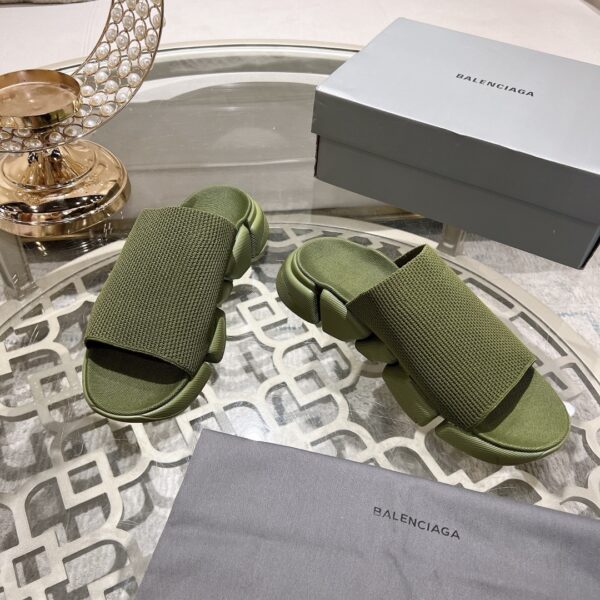 Balenciaga Speed 2.0 Slippers - Image 2