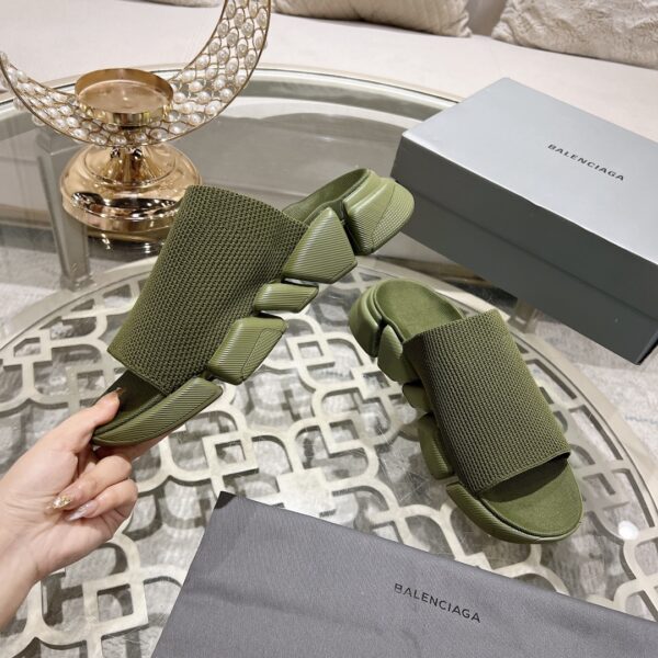 Balenciaga Speed 2.0 Slippers - Image 4