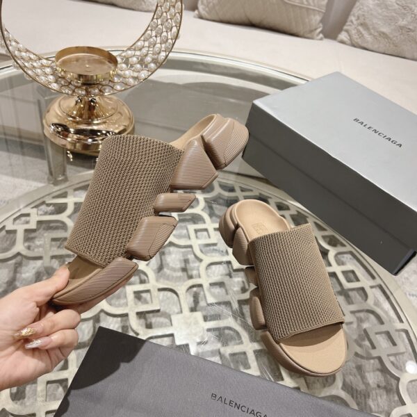 Balenciaga Speed 2.0 Slippers - Image 3