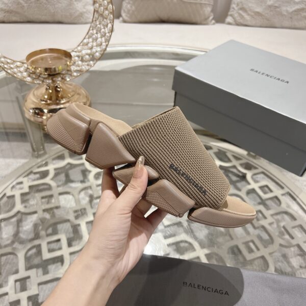 Balenciaga Speed 2.0 Slippers - Image 5