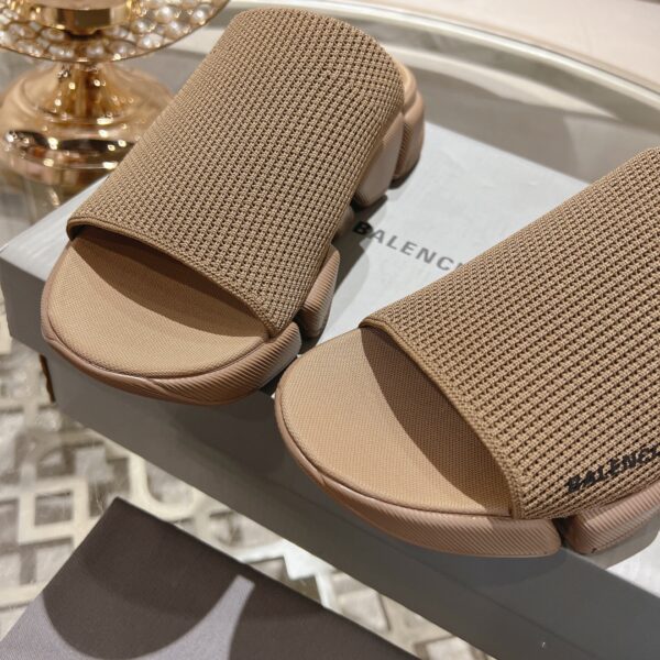 Balenciaga Speed 2.0 Slippers - Image 7