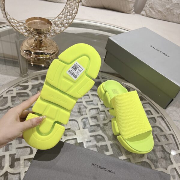 Balenciaga Speed 2.0 Slippers - Image 4