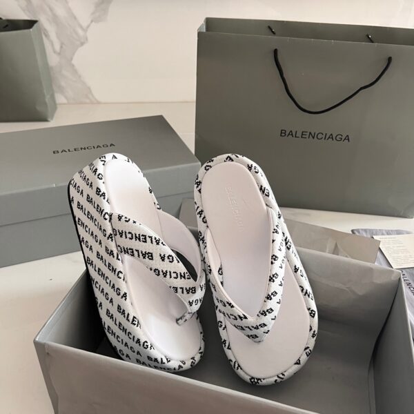 Balenciaga Thick soled Slippers - Image 3