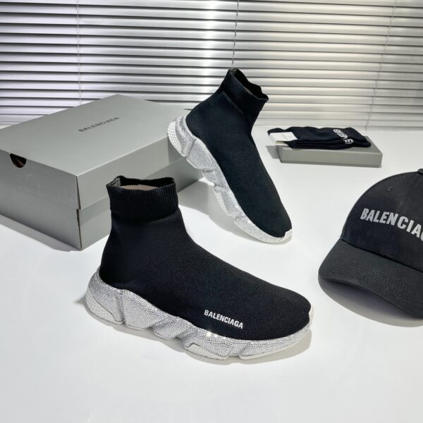 Balenciaga sparkling single shoes - Image 8