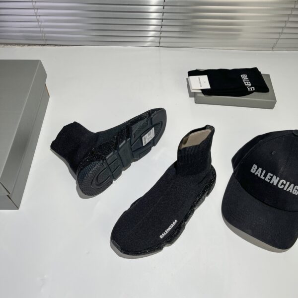 Balenciaga sparkling single shoes - Image 5