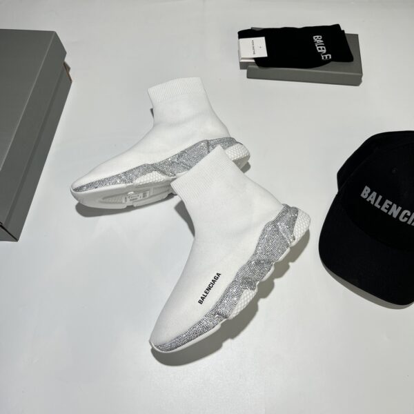 Balenciaga sparkling single shoes - Image 4