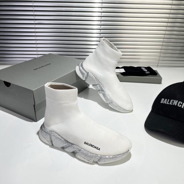 Balenciaga sparkling single shoes - Image 5