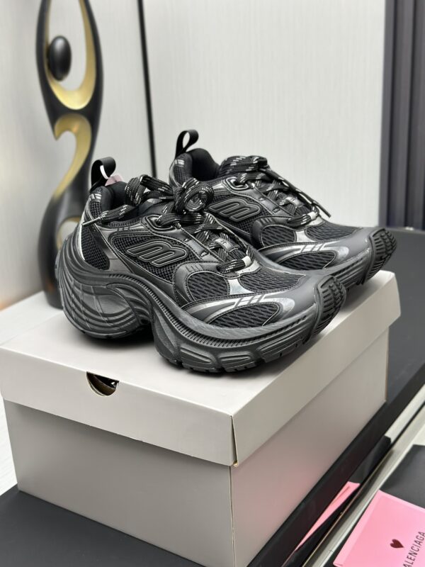 Balenciaga 10XL Large Bottom Sneakers