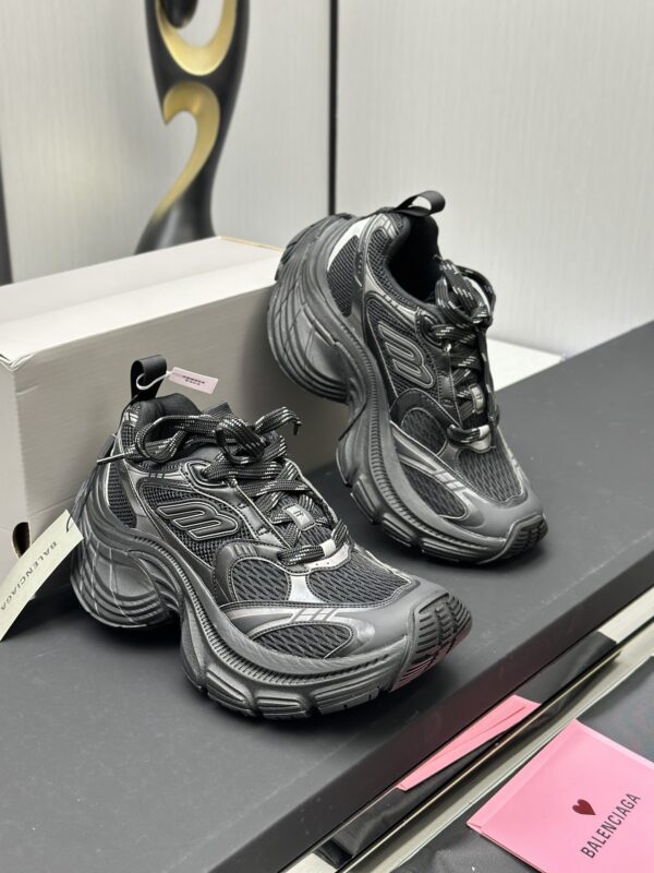 Balenciaga 10XL Large Bottom Sneakers - Image 2