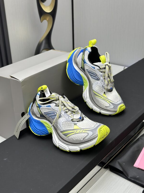 Balenciaga 10XL Large Bottom Sneakers - Image 2