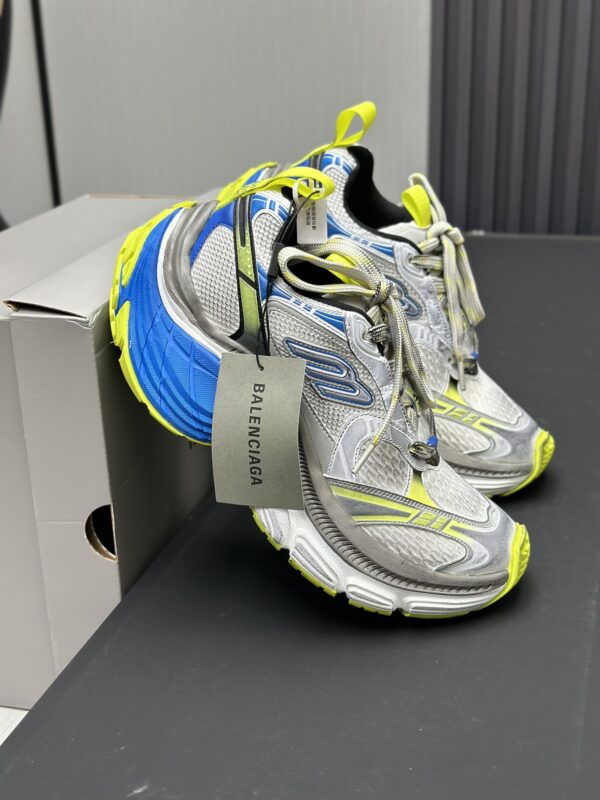 Balenciaga 10XL Large Bottom Sneakers - Image 3