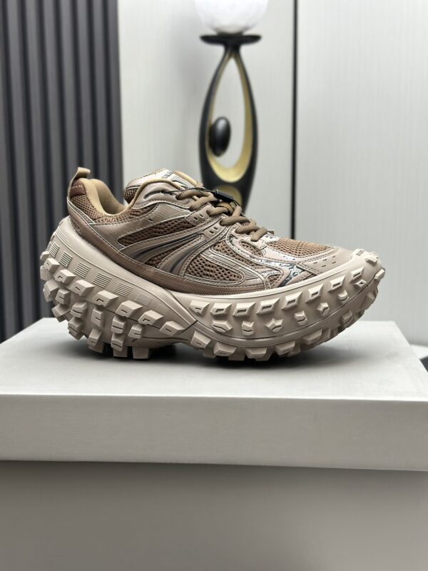 Balenciaga The Hacker Project sneakers - Image 4