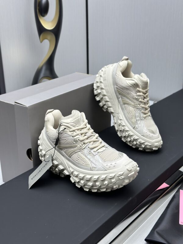 Balenciaga The Hacker Project sneakers - Image 3