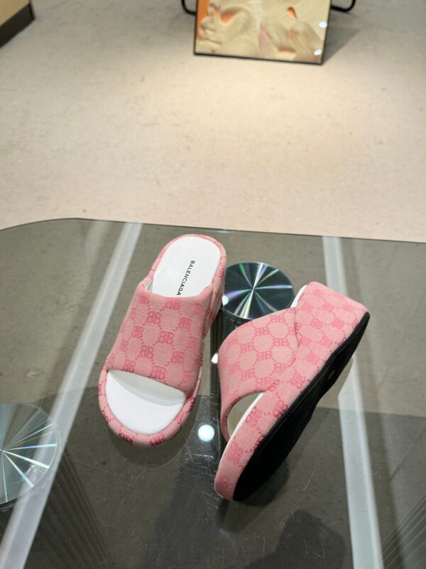 Balenciaga Thick soled Slippers - Image 6