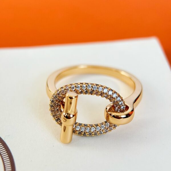 HERMES Pig Nose Chaine dAncre Necklace - Image 4