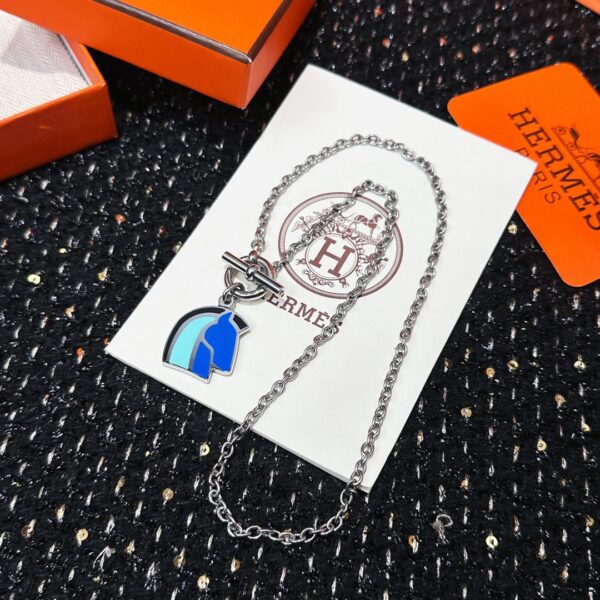 Hermes Helios Cheval Horsehead Necklace - Image 4