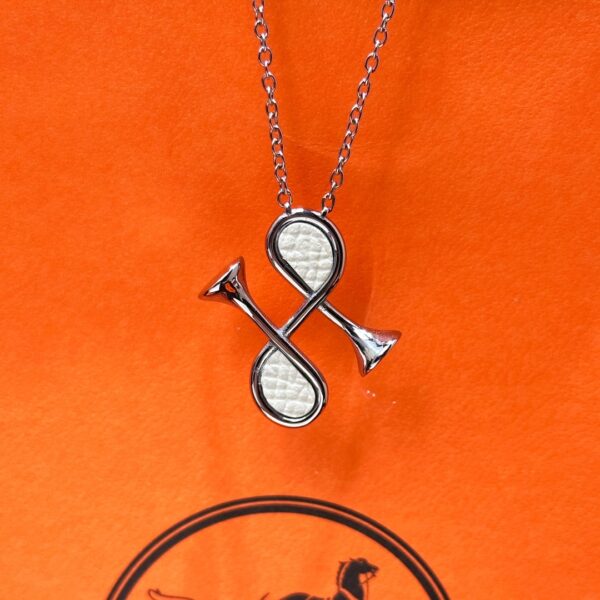 Hermes Cor H trumpet necklace - Image 7