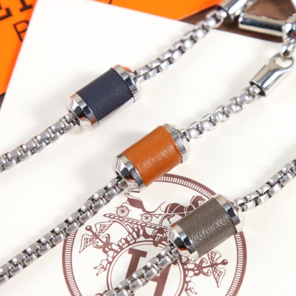 Hermes meli melo cow horn bracelet - Image 7