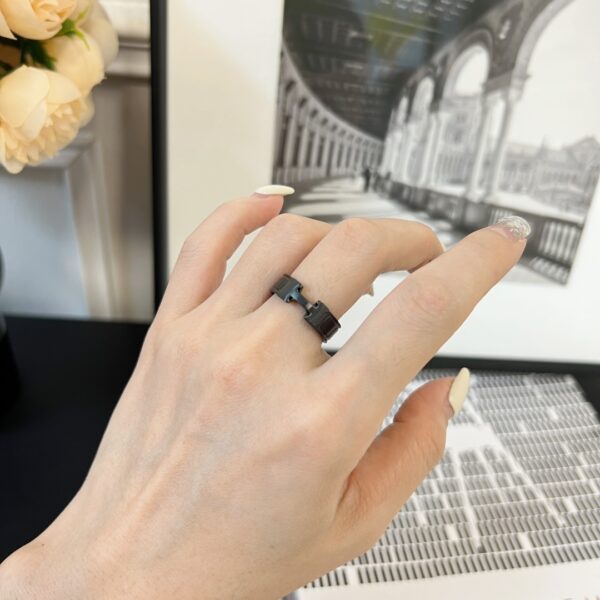 Hermes CLIC HH SO BLACK BRACELET Black Knight Ring - Image 4