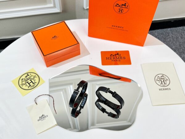 Hermes CLIC HH SO BLACK BRACELET Black Knight H Bracelet - Image 8