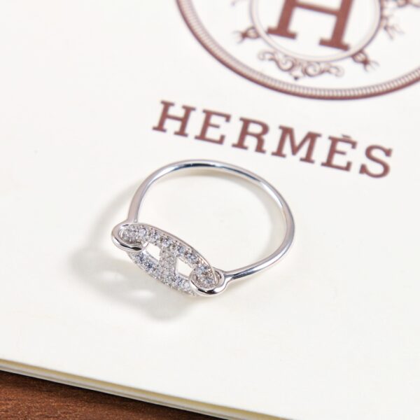 HERMES Full Diamond Pig Nose Ring - Image 8