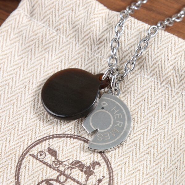 Hermes Carrousel Water Horn OT Necklace - Image 8