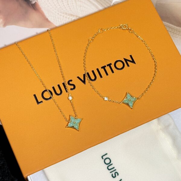LV Diamond Old Flower Tianhe Stone Bracelet Necklace