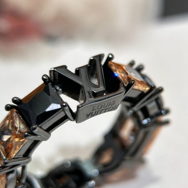 LV LIGHT ring - Image 8