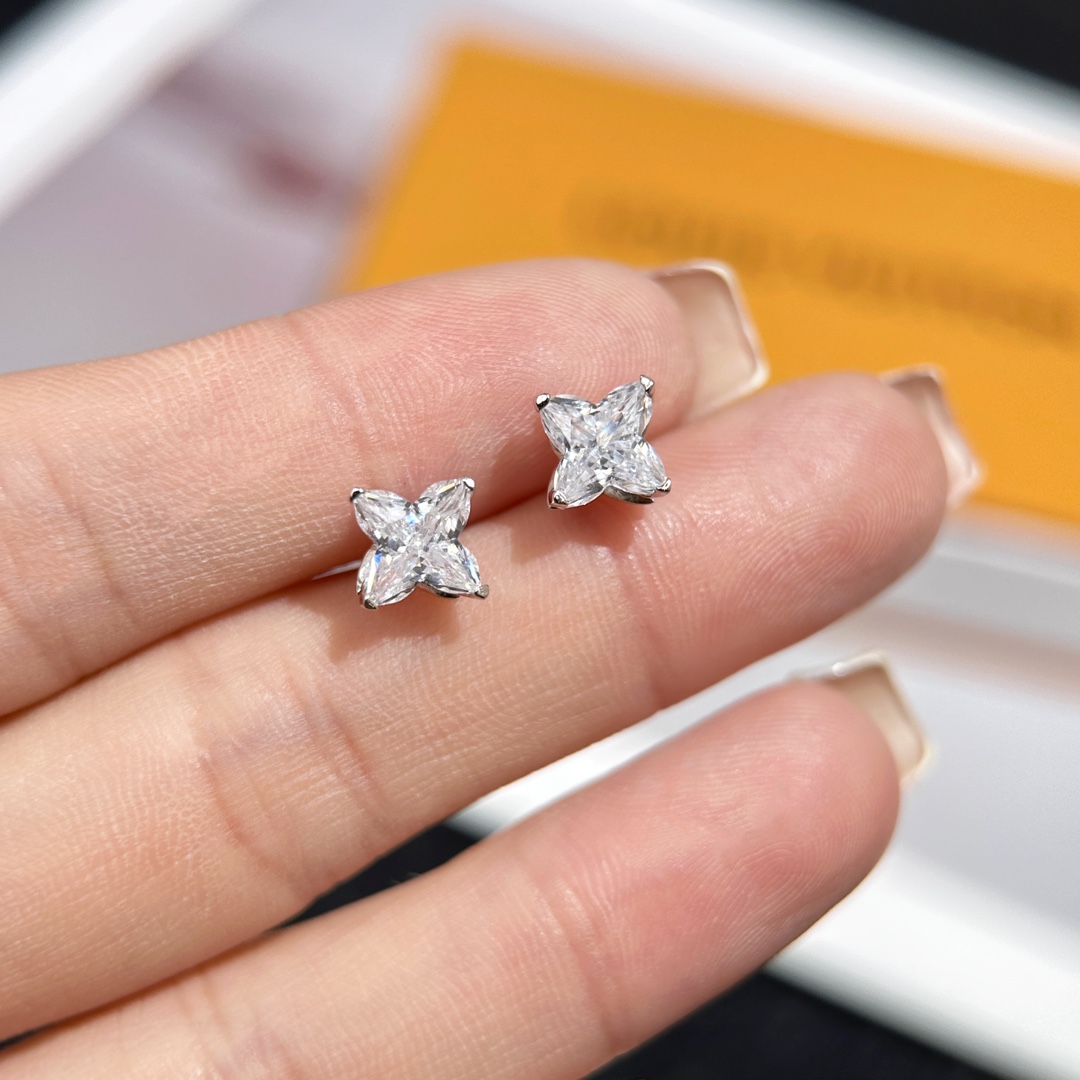 LV lconic Pearls necklace - Image 7