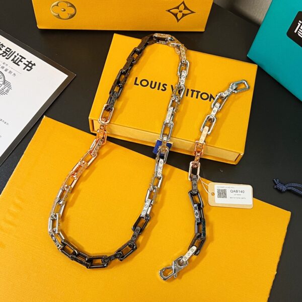LV Cuban Chain - Image 2