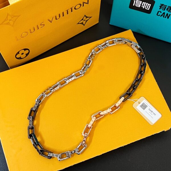LV Cuban Chain - Image 5