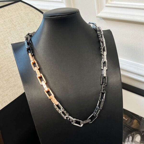 LV Cuban Chain