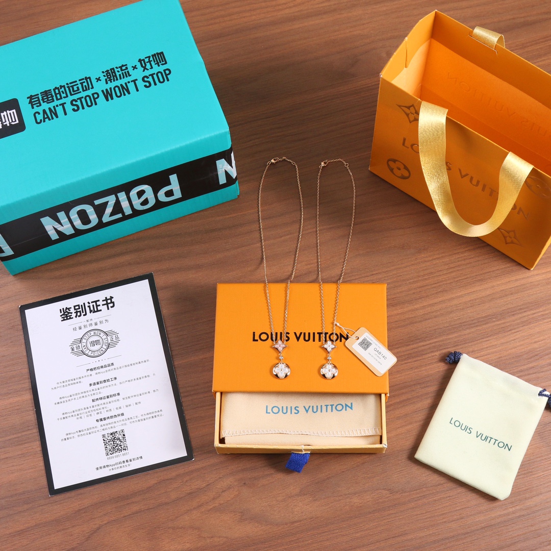 LV lconic Pearls necklace - Image 2