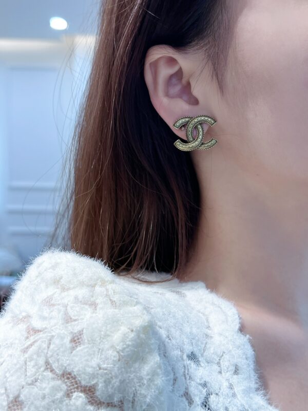 Chanel C1 Double C Earnail Earrings - Image 3