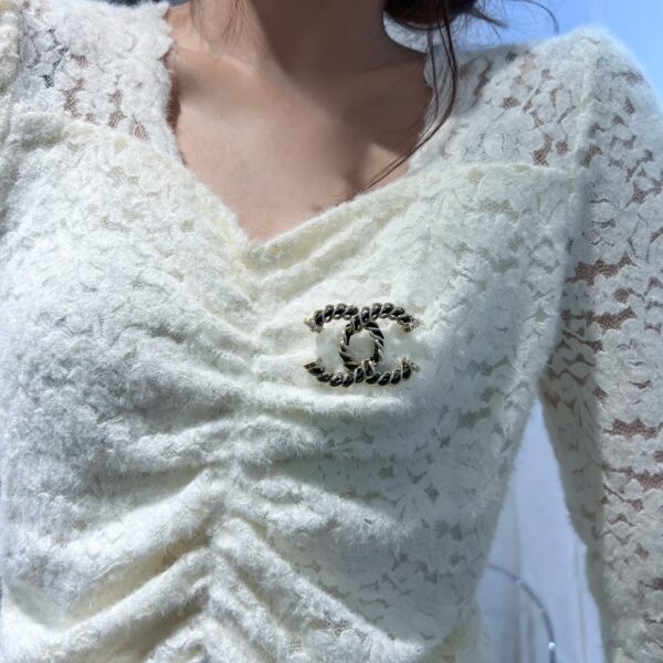 Chanel Double C Black Leather Rope Brooch - Image 3