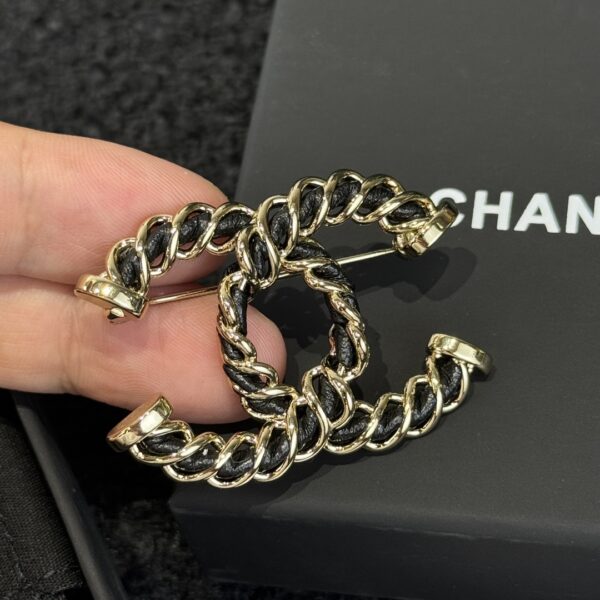 Chanel Double C Black Leather Rope Brooch - Image 4