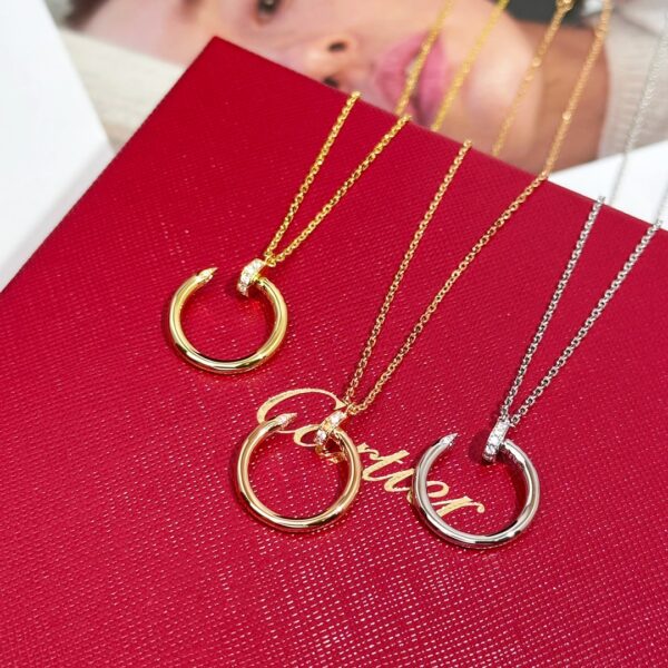 Cartier smooth nail necklace