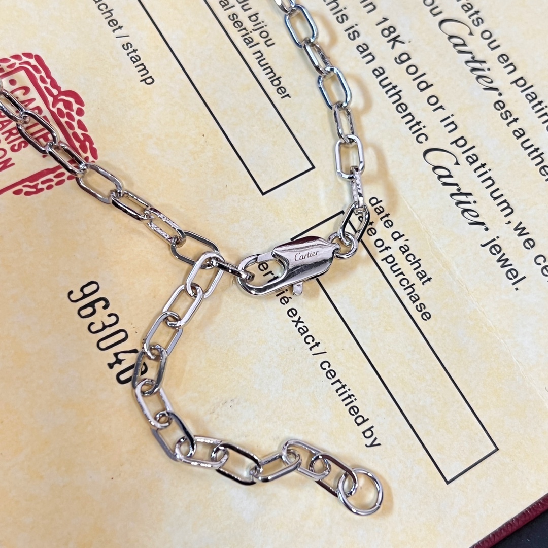 Cartier PANTH È RE DECARTIER Full Diamond Tiger Head Necklace - Image 6