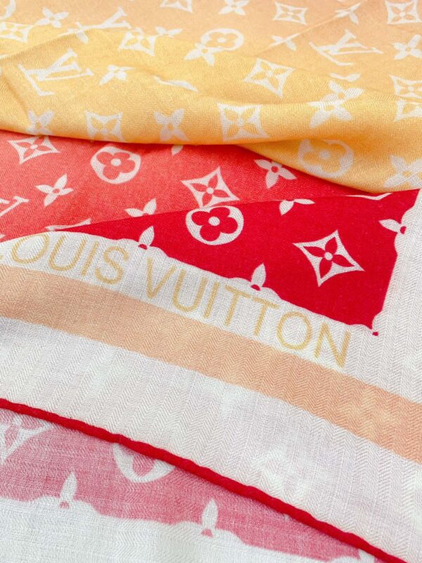 LV cashmere shawl - Image 6