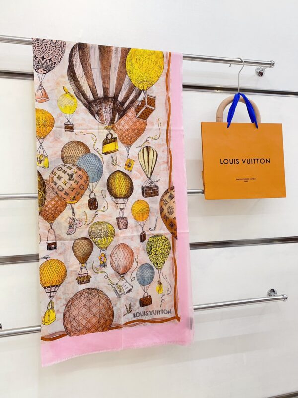 LV hot air balloon scarf - Image 8