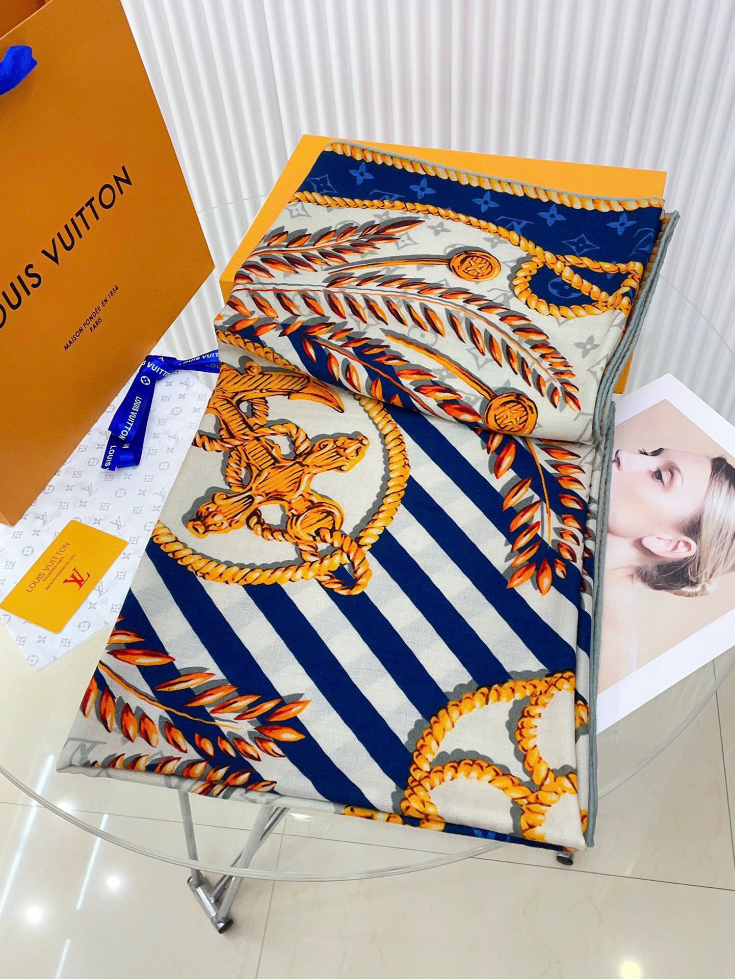 LV cashmere shawl - Image 4