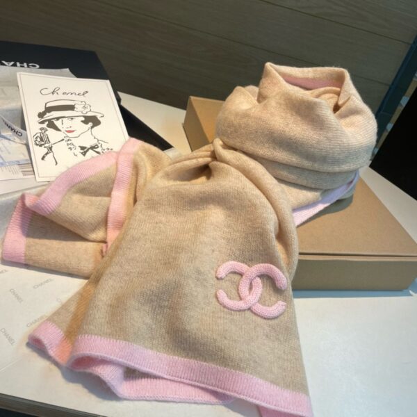 CHANEL Nepal Cashmere Scarf - Image 6