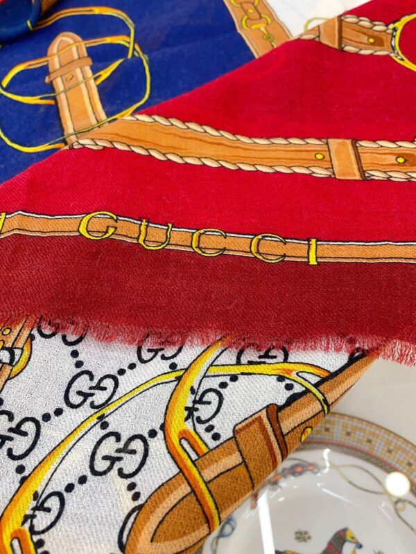 GUCCI cashmere handkerchief - Image 7