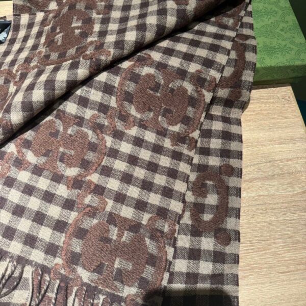 Gucci Big Logo Wool Scarf - Image 5