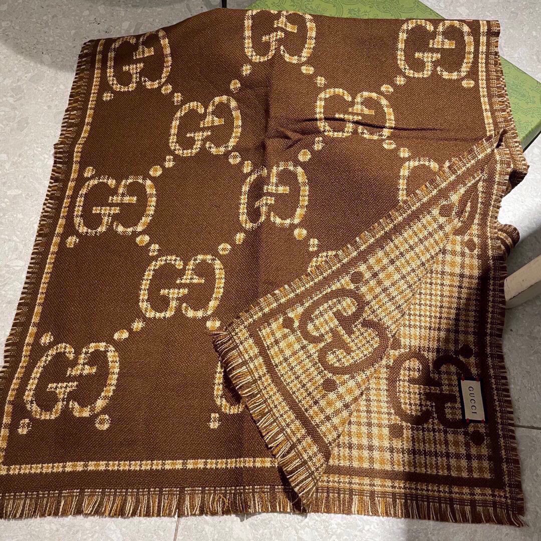 GUCCI wool and silk scarf - Image 3