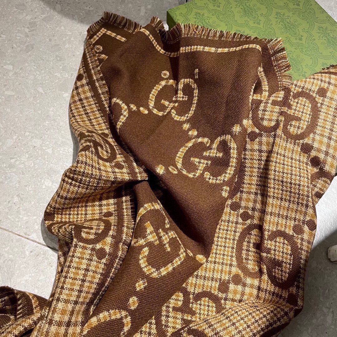 GUCCI wool and silk scarf - Image 5