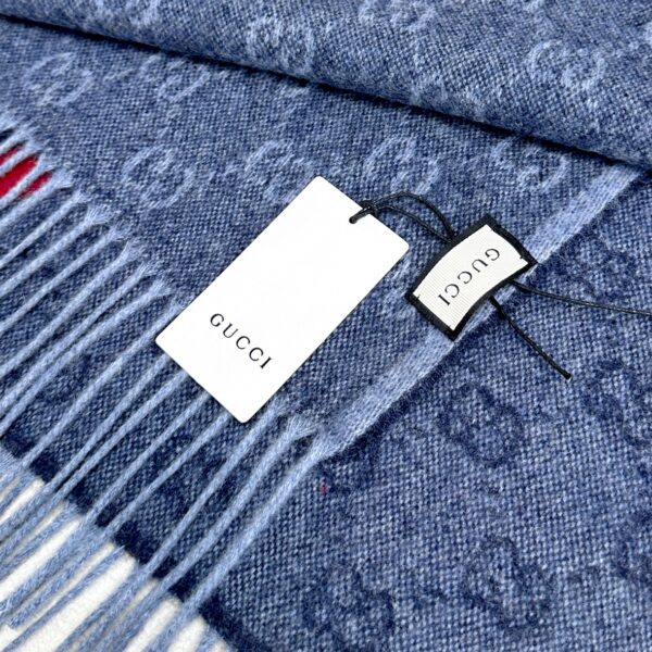 GUCCI Classic GG Pattern Scarf - Image 5