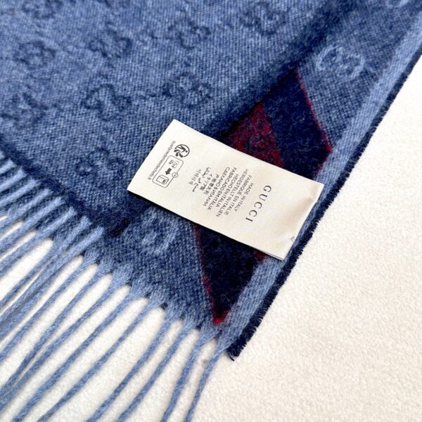 GUCCI Classic GG Pattern Scarf - Image 6