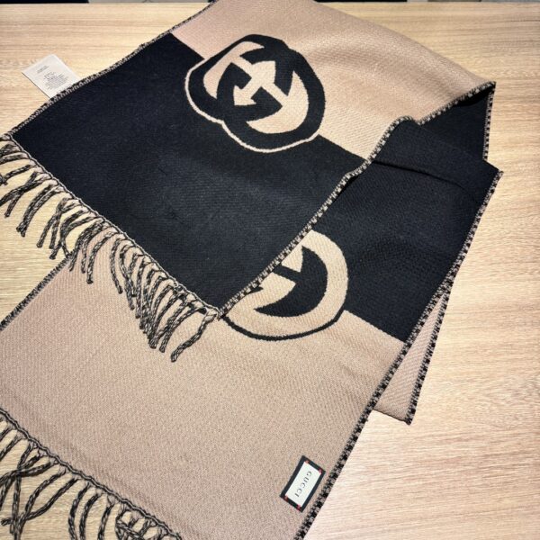 GUCCI Versatile Scarf - Image 8